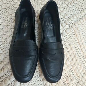 COACH AND FOUR LOAFERS SIZE 7.5   BLACK SHOES WOMEN